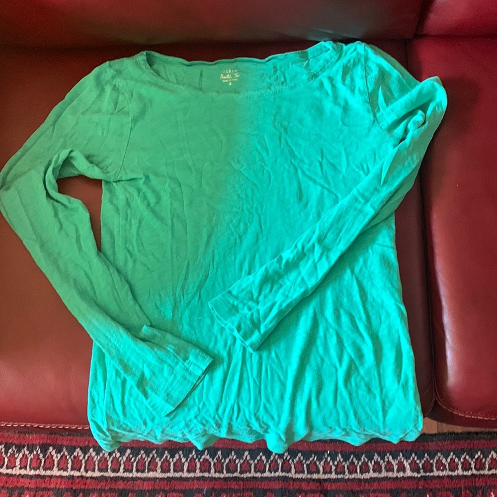 *3 for $20!* Long sleeve green J Crew painter tee